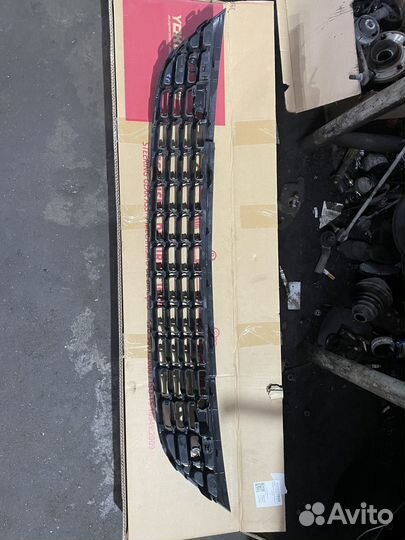 Решетка в бампер Astra j