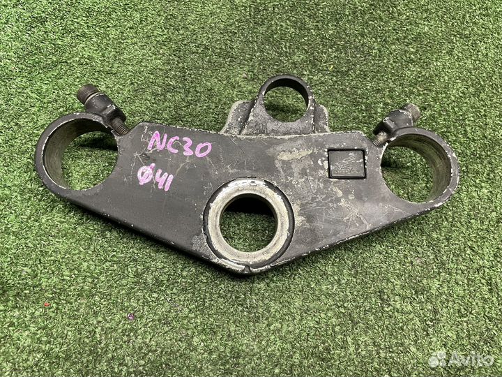 Траверса верхняя Honda VFR 400 NC30