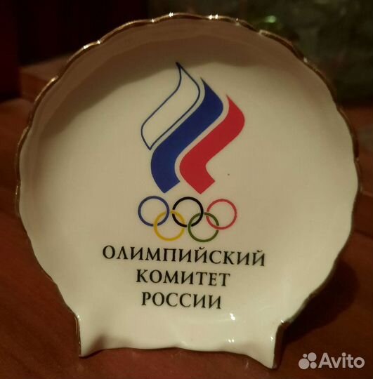 Сувенир, Кузнецовский фарфор