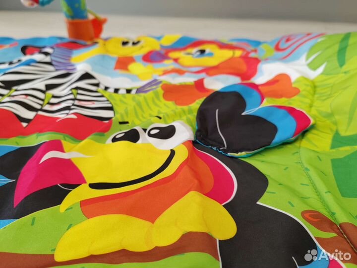 Развивающий коврик