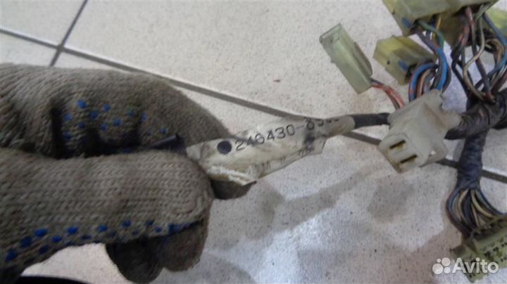 Проводка отопителя Mitsubishi Pajero, Montero 2 1