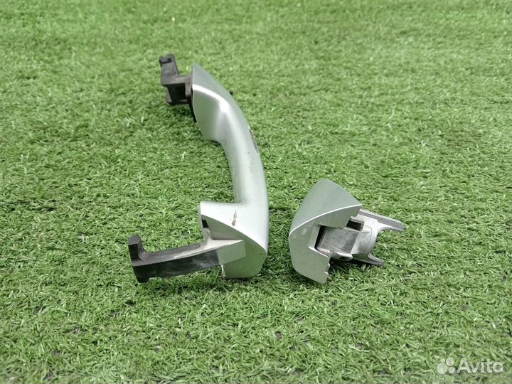 Ручка двери (внешняя) правая Volkswagen Passat b7