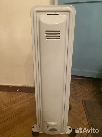 Масляный обогреватель delonghi б/у