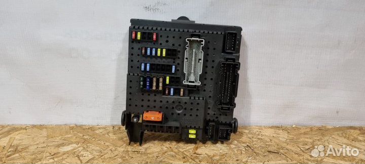 Блок комфорта Volvo S60 седан B5244S 2009