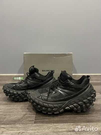 Balenciaga Defender Black