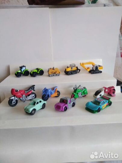 Игрушки из киндера