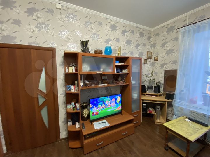 2-к. квартира, 45 м², 3/3 эт.