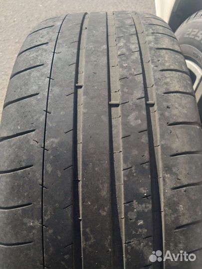 Michelin Pilot Super Sport 225/45 R19 96Y