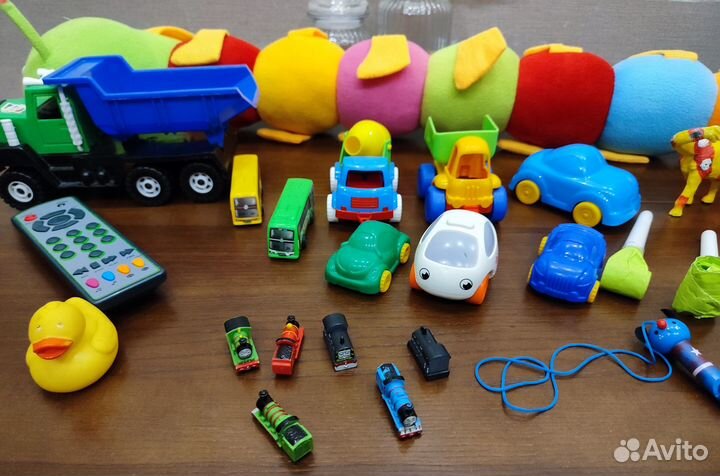 Игрушки для мальчика пакетом