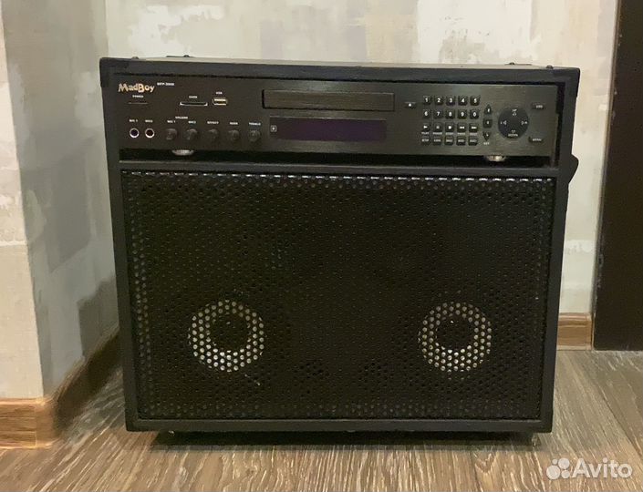 Колонка с караоке Madboy MFP-2000