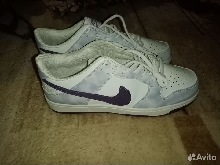 Кроссовки найк