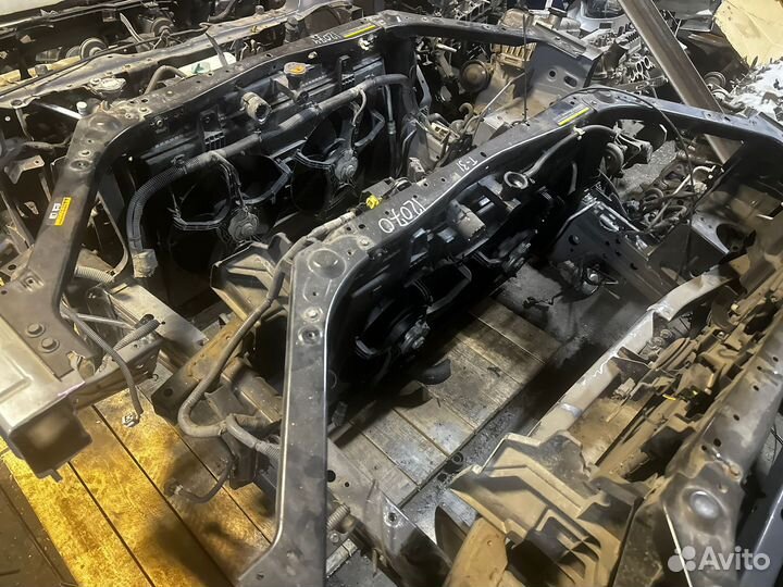 Панель радиаторов Nissan X Trail T31