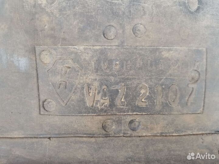 Коврик в багажник ваз 2107