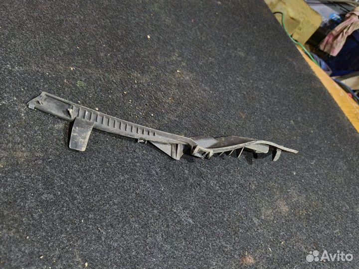 Накладка кузова передняя левая Nissan Juke F15 1.6