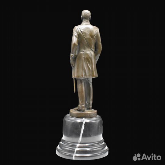 Бюст бронзовый 