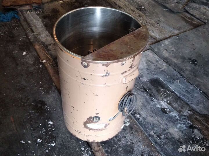 Стиральная машина с вертикальной загрузкой