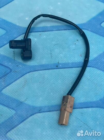 Датчик числа оборотов 09M927321B