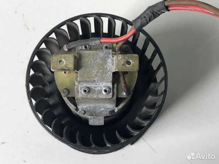 Моторчик отопителя Лада 2108 1991