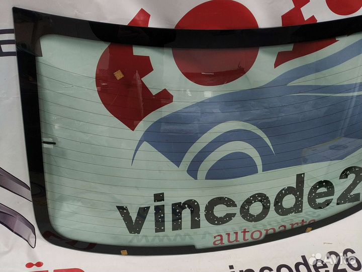 Заднее стекло с обогревом Kia Rio 3 10-17 седан