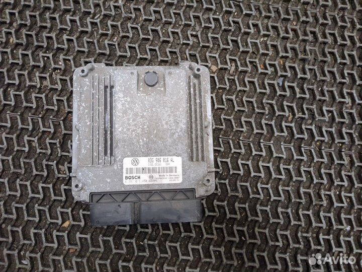 Блок управления двигателем Volkswagen Touran, 2003