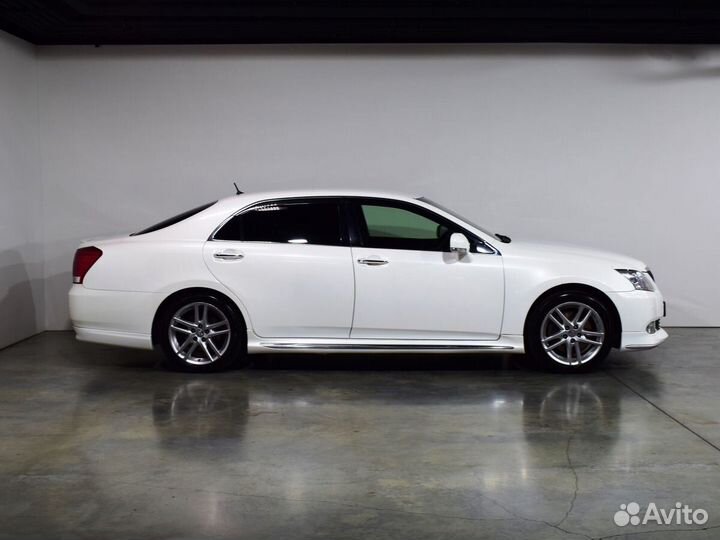 Toyota Crown Majesta 4.6 AT, 2009, 216 000 км