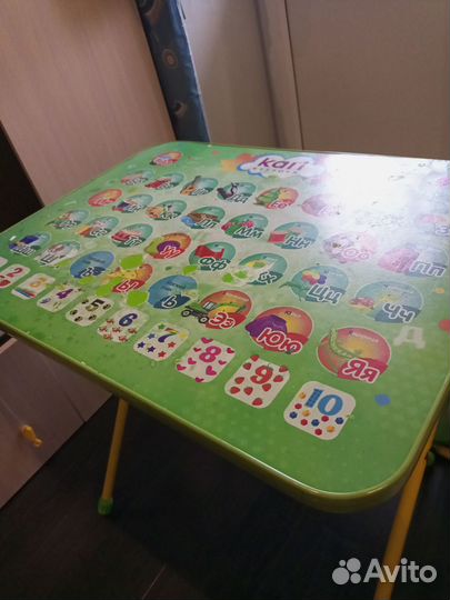 Детский стол