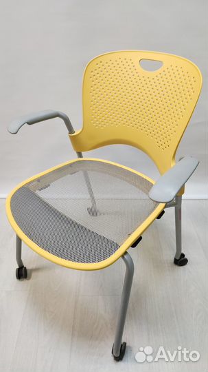 Стулья Herman Miller Caper