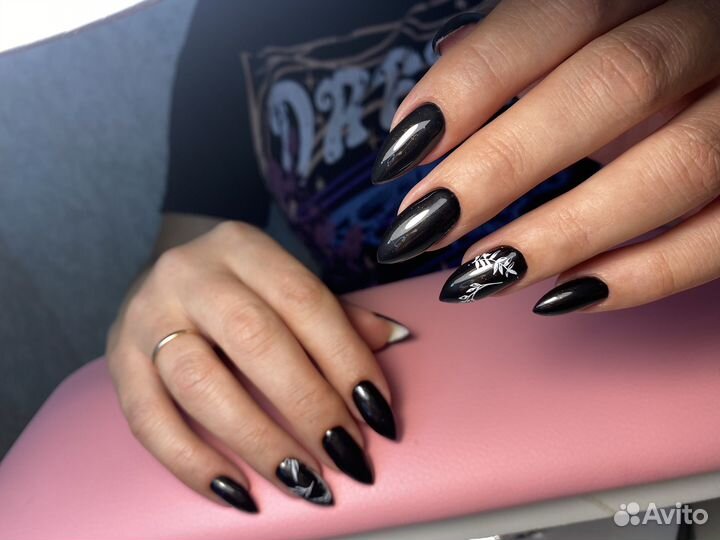 Маникюр в Токсово