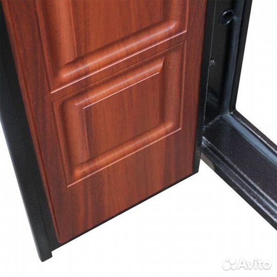 Стальная дверь