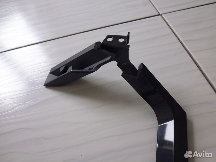 Подставка от Sony KDL-40WD653