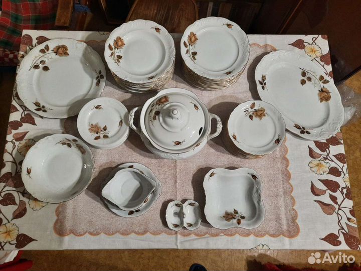 Столовый сервиз Польша 60-е гг, 79 предметов