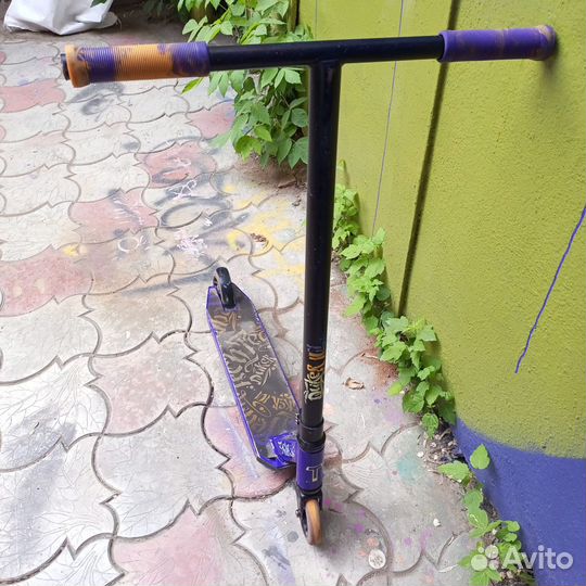 Трюковой самокат tech team