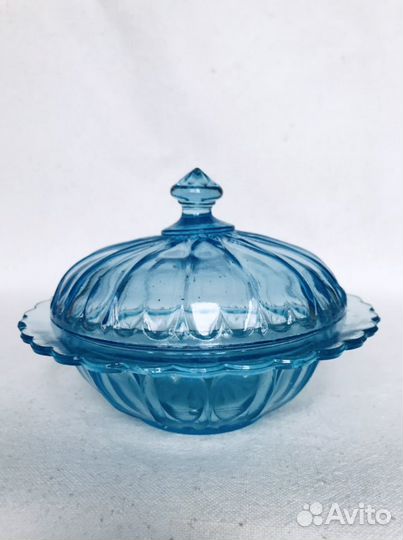Вазочка с крышкой Купоросное стекло СССР цветное