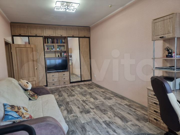 2-к. квартира, 70,7 м², 16/16 эт.