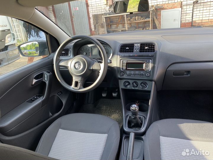 Volkswagen Polo 1.6 МТ, 2014, 88 300 км