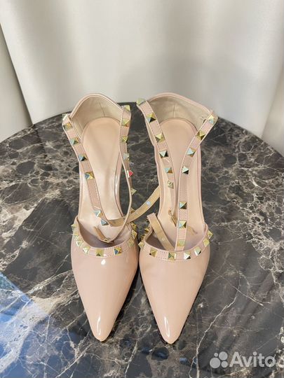 Босоножки женские 38 размер