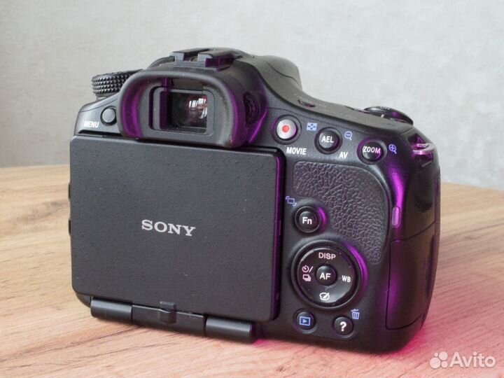 Зеркальный фотоаппарат Sony A57