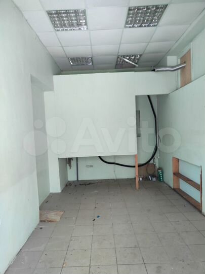 Торговая площадь 13,9 м²