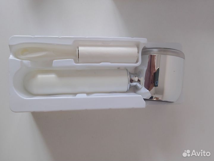 Машинка для удаления катышков с одежды