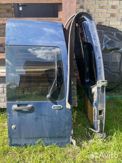 Двери задние на форд Коннект