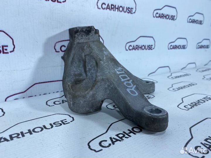 Кронштейн кпп Ford Focus 2 1.8 qqdb