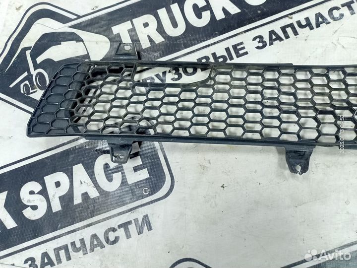 2442936 Сетка капота приемная Scania P-440 6-Ser