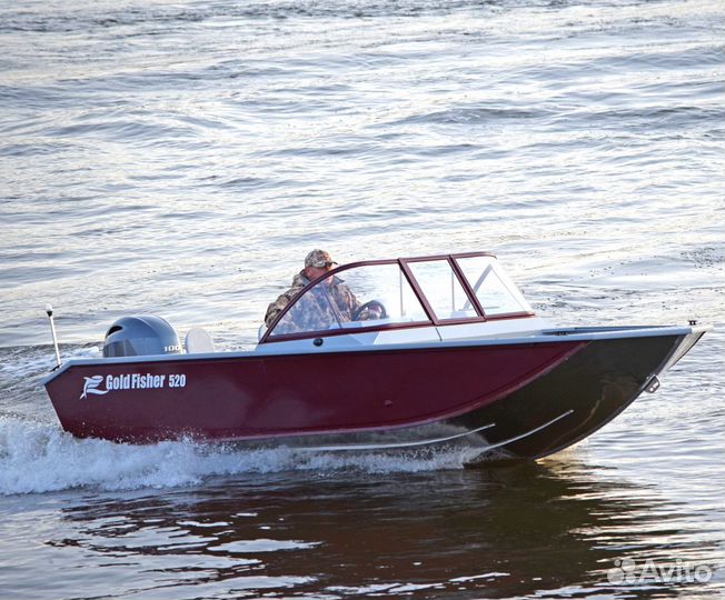Новый катер для рыбалки Gold Fisher 520 DCM