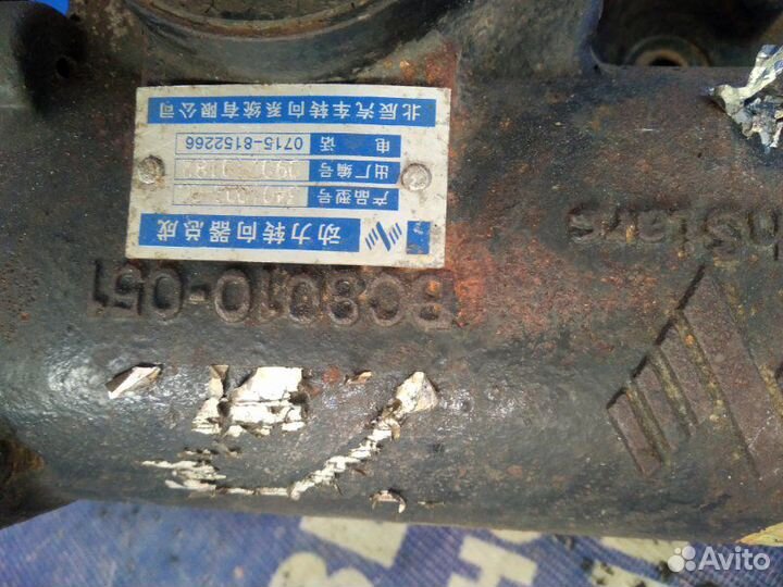 Рулевой редуктор. Yutong Zk6737D АВТОБУС cummins