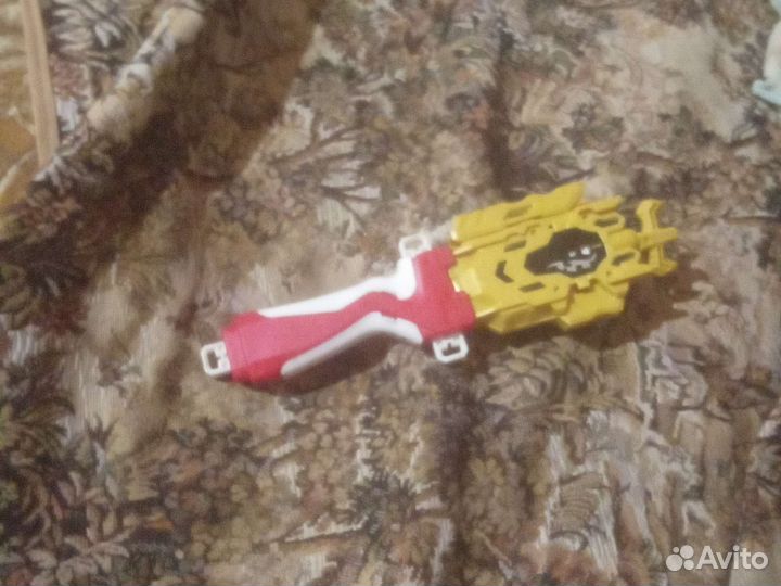 Бейблэйд пускатель