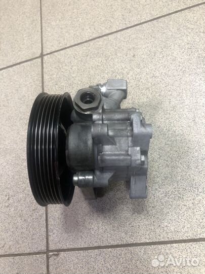 Насос гур мерседес w 202 w203 w210