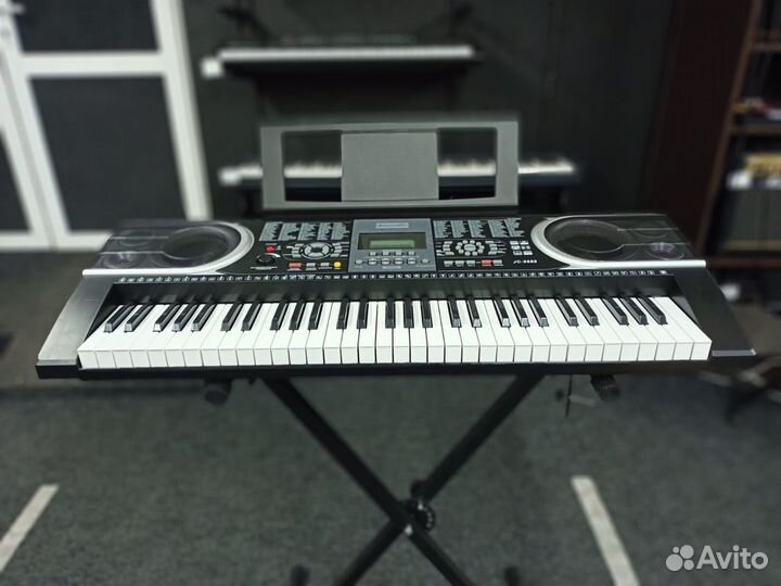 Синтезатор новый