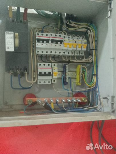 Услуги электрика выезд на дом