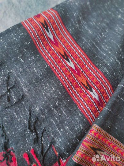 Унисекс палантин шерстяной