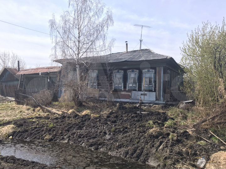 Дом 56 м² на участке 5 сот.